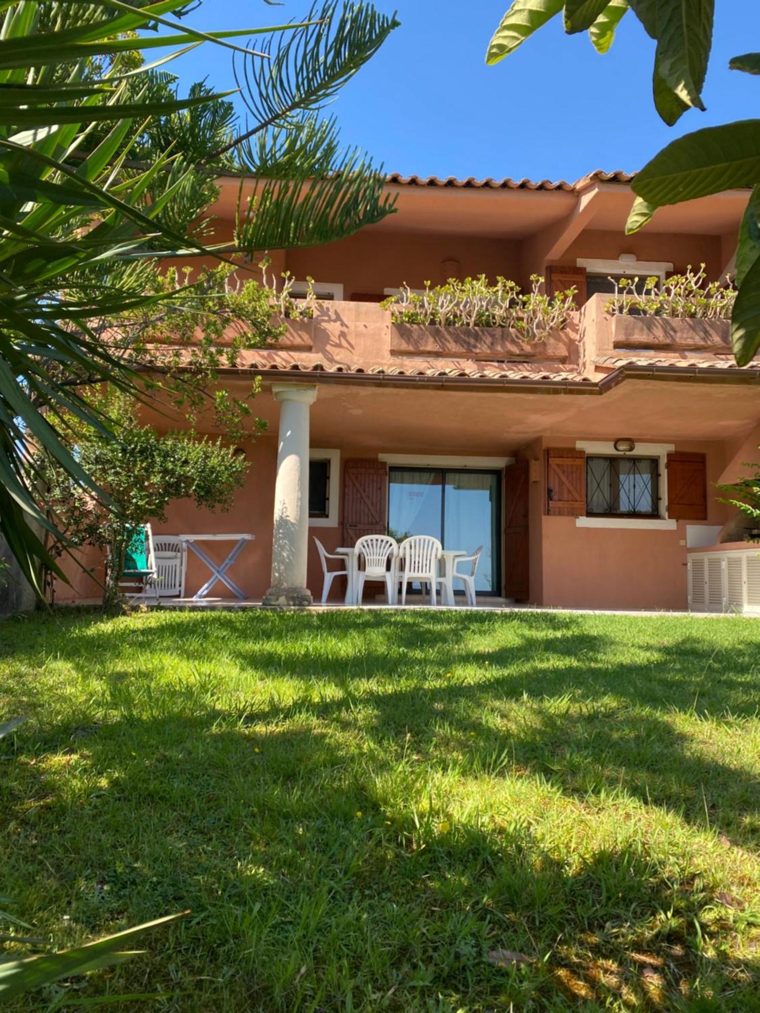 Residence Playa Del'Oro Favone Exteriör bild